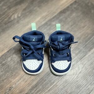 Jordan 1 Mid Mystic Navy Mint Foam